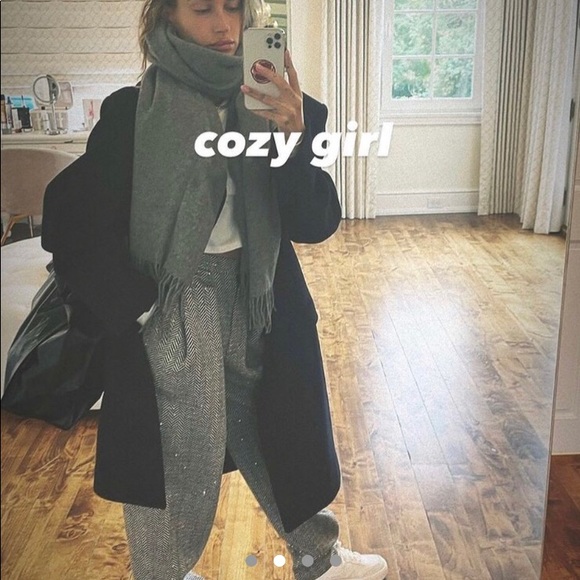 Oak and Fork Heathergray Wool Trousers - Picture 6 of 10